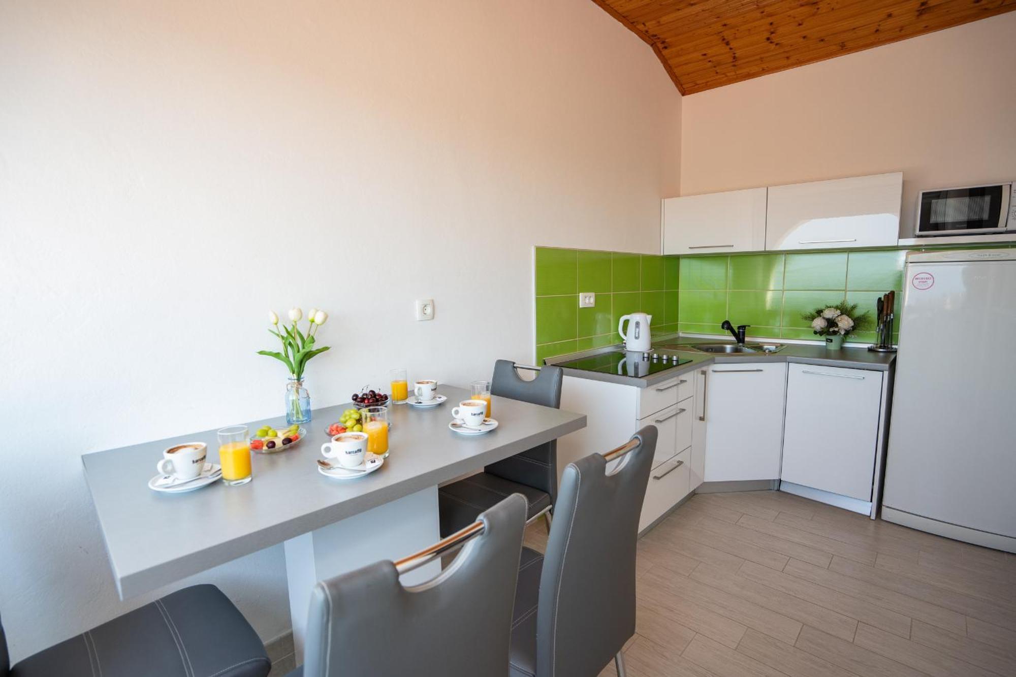 Garden Resort - Apartments Maslina Potocnica Εξωτερικό φωτογραφία